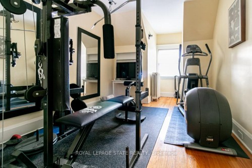 3 Turner Avenue, Hamilton, ON - Indoor Photo Showing Gym Room