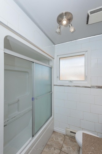 88 Beverly Road, North Bay, ON - Indoor Photo Showing Bathroom