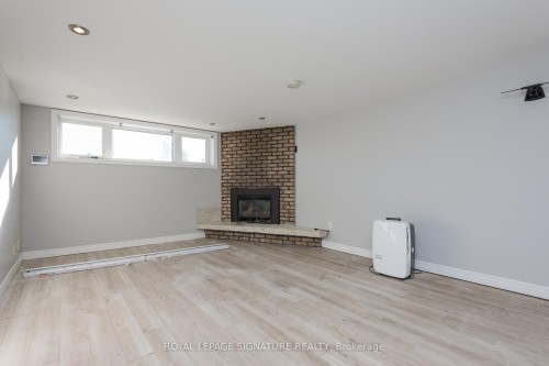 88 Beverly Road, North Bay, ON - Indoor Photo Showing Living Room With Fireplace