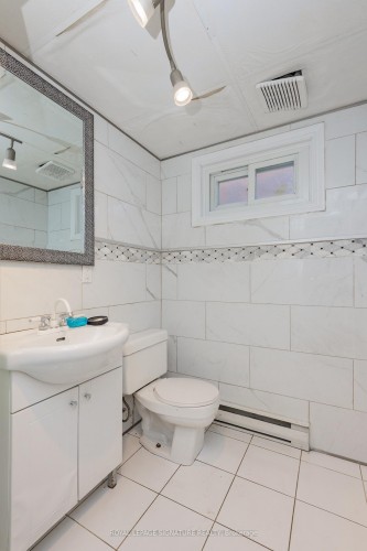 88 Beverly Road, North Bay, ON - Indoor Photo Showing Bathroom