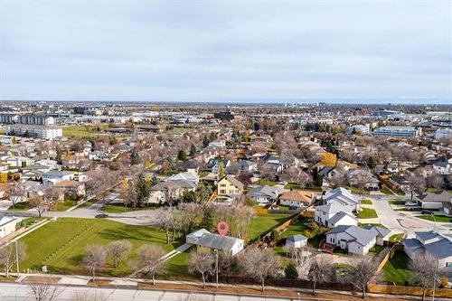 195 Pipeline Rd, Winnipeg, MB 