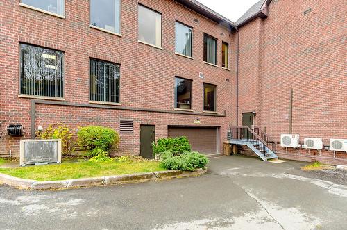 Garage - A-2-911 Rue Principale, Cowansville, QC - Outdoor