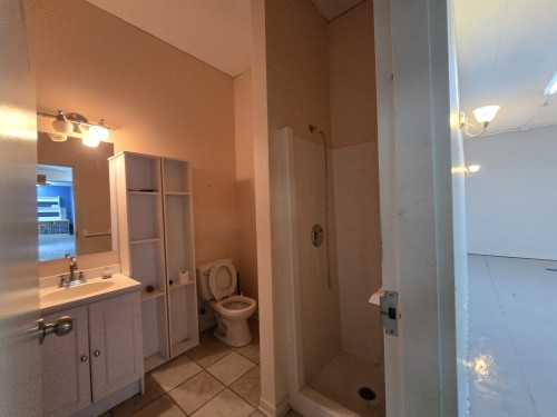 Salle de bains - 201-462 Rue St-Henri, La Prairie, QC 