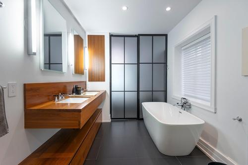 Salle de bains attenante à la CCP - 79 Crois. Rosemount, Westmount, QC - Indoor Photo Showing Bathroom