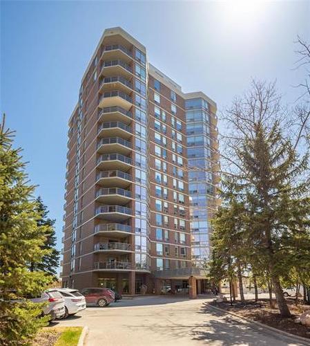 402-180 Tuxedo AVE  Winnipeg, MB R3P 2A6