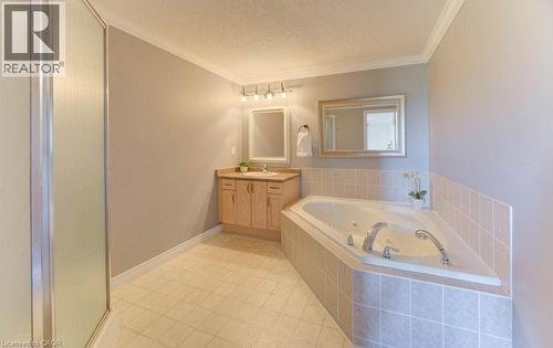 99 Maitland Street, Kitchener, ON - Indoor Photo Showing Bathroom