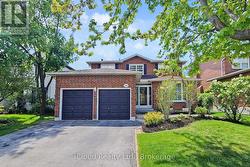 2088 MADDEN BOULEVARD  Oakville, ON L6H 3L6