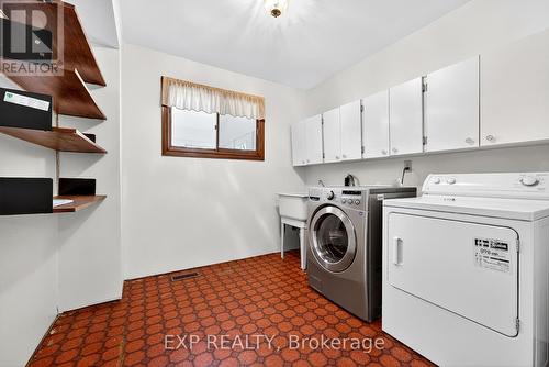 47 Fox Lane, Belleville (Thurlow Ward), ON - Indoor Photo Showing Laundry Room