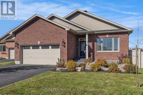 7 Senators Gate Drive, Perth, ON - Outdoor