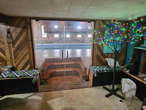 16 Rogers Avenue, Amherst, NS 