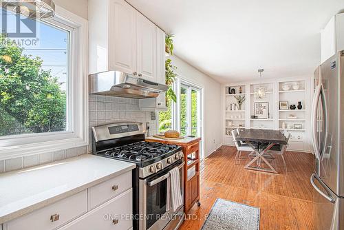1042 Harkness Avenue, Ottawa, ON - Indoor Photo Showing Kitchen With Stainless Steel Kitchen