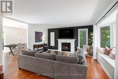1042 Harkness Avenue, Ottawa, ON - Indoor Photo Showing Living Room With Fireplace