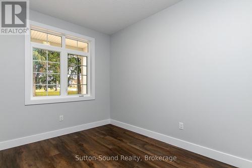 5 - 202 Queen Street W, South Bruce Peninsula, ON - Indoor Photo Showing Other Room