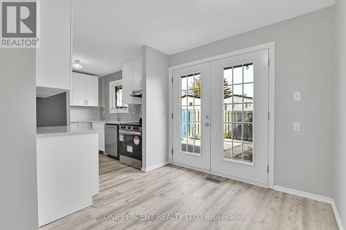 1511 Fisher Avenue, Ottawa, ON - Indoor Photo Showing Kitchen