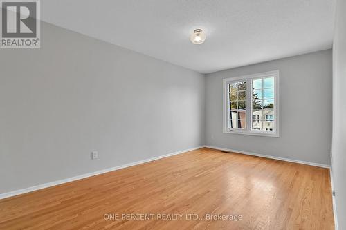 1511 Fisher Avenue, Ottawa, ON - Indoor Photo Showing Other Room