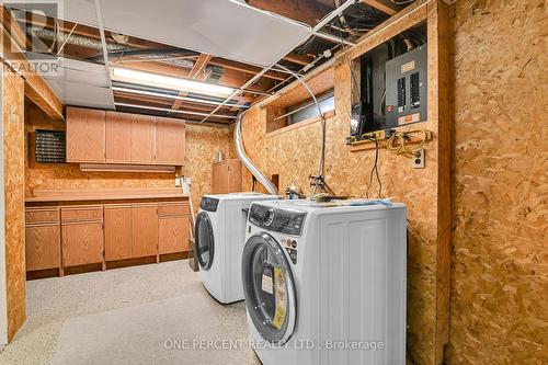 1511 Fisher Avenue, Ottawa, ON - Indoor Photo Showing Laundry Room