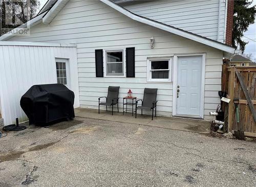 234 Victoria Street, Ingersoll (Ingersoll - North), ON - Outdoor With Exterior