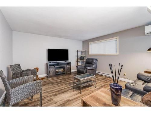 5 Timber Lane, Fredericton, NB 