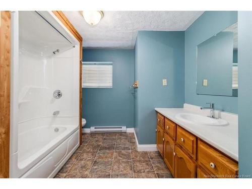 5 Timber Lane, Fredericton, NB 