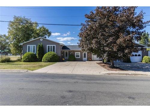 5 Timber Lane, Fredericton, NB 