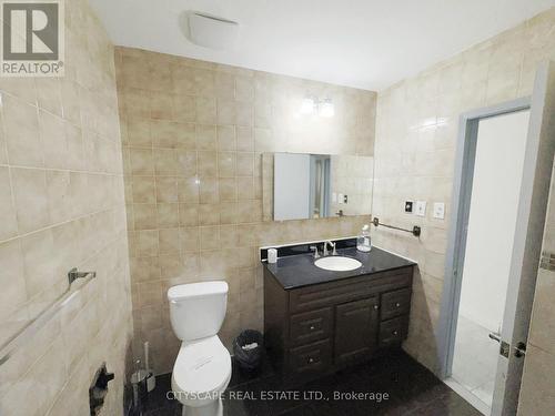 Main 4pc Bathroom - 3708 Woodruff Crescent, Mississauga, ON - Indoor Photo Showing Bathroom