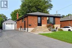 1149 STANLEY DRIVE  Burlington, ON L7P 2K6
