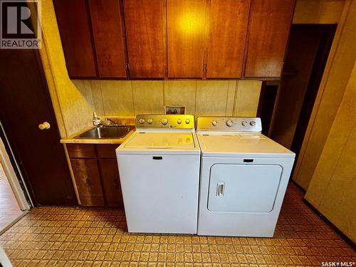 Akister Acreage, Orkney Rm No. 244, SK - Indoor Photo Showing Laundry Room