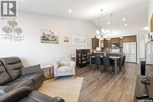 14 3214 11Th Street, Saskatoon, SK - Indoor