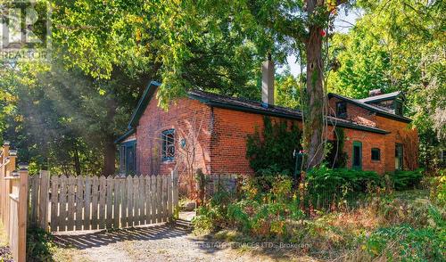 1506 Estes Crescent, Mississauga, ON - Outdoor