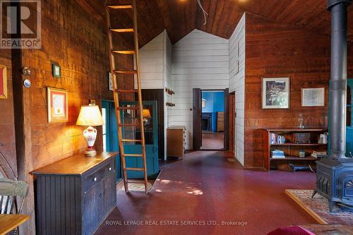 1506 Estes Crescent, Mississauga, ON - Indoor Photo Showing Other Room