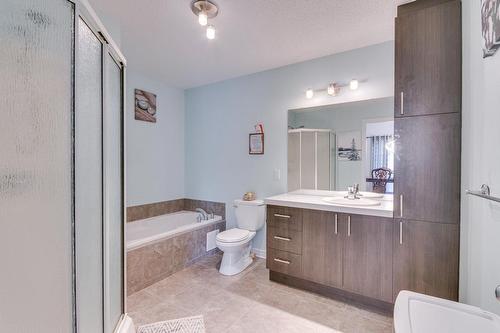 Bathroom - 36 Rue Jean-Louis-Morin, Gatineau (Aylmer), QC - Indoor Photo Showing Bathroom