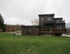 344 3e Rang E.  Sainte-Anne-De-La-Pocatière, QC G0R 1Z0