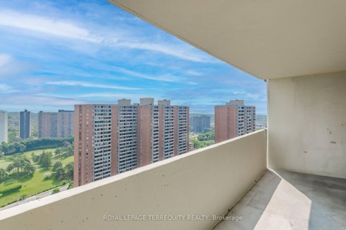 2807-5 Massey Square, Toronto, ON - Outdoor With View