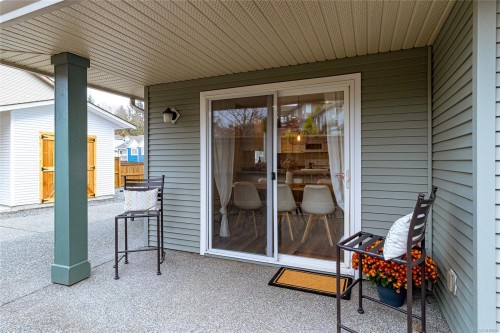 5996 Rockridge Rd, Duncan, BC - Outdoor With Deck Patio Veranda With Exterior