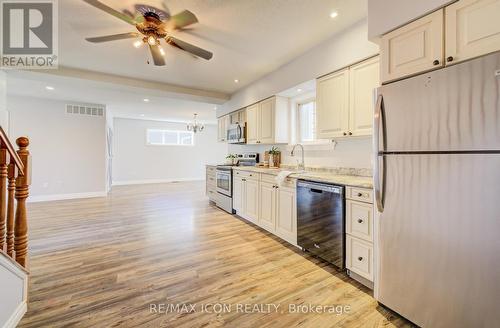 31 Pellister Street W, Minto, ON - Indoor Photo Showing Kitchen