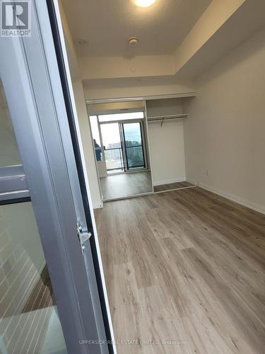 1521 - 3270 Sheppard Avenue E, Toronto, ON - Indoor Photo Showing Other Room
