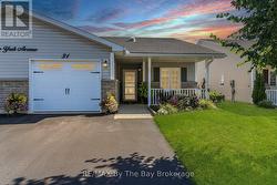 31 NEW YORK AVENUE  Wasaga Beach, ON L9Z 3A8