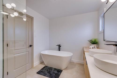 Bathroom - 3 Rue De La Caraque, Gatineau (Gatineau), QC - Indoor Photo Showing Bathroom