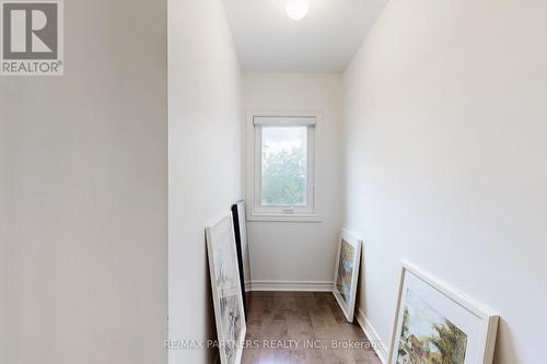 46 Green Ash Crescent, Richmond Hill, ON - Indoor Photo Showing Other Room