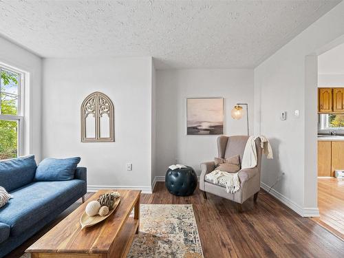 14 Regal Road, Dartmouth, NS 