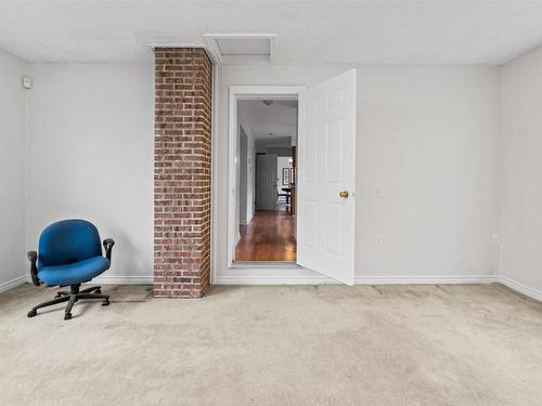 14 Regal Road, Dartmouth, NS 