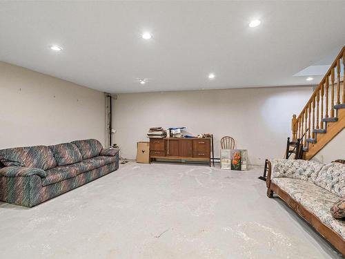 14 Regal Road, Dartmouth, NS 