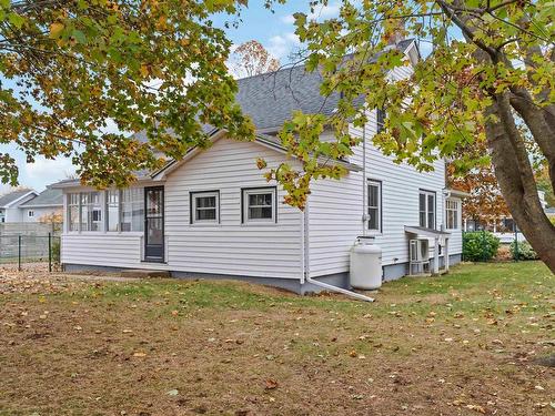 24 Church Street, Kingsport, NS 