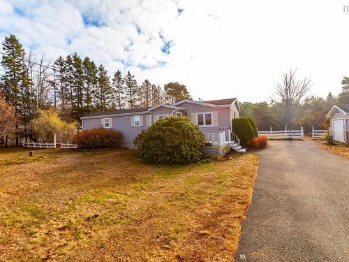 8894 Highway 201, Nictaux, NS 