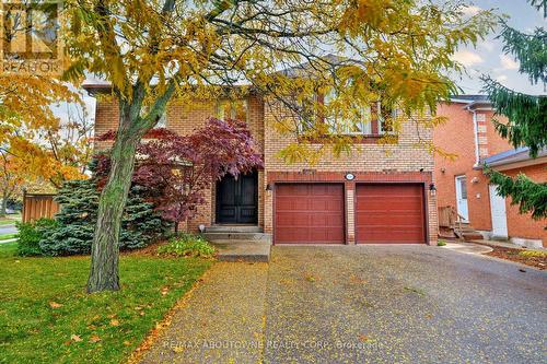 1586 HERITAGE WAY  Oakville, ON L6M 2Z5