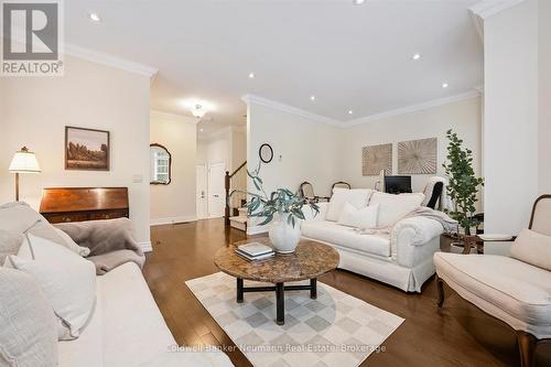 10 - 2061 Maria Street, Burlington (Brant), ON - Indoor Photo Showing Living Room