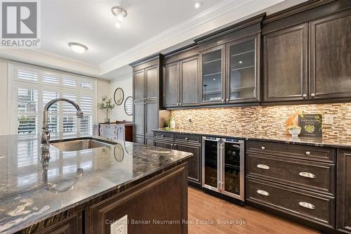 10 - 2061 Maria Street, Burlington (Brant), ON - Indoor Photo Showing Kitchen With Upgraded Kitchen