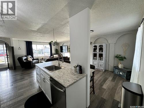 737 Willow Place, Hudson Bay, SK - Indoor Photo Showing Kitchen