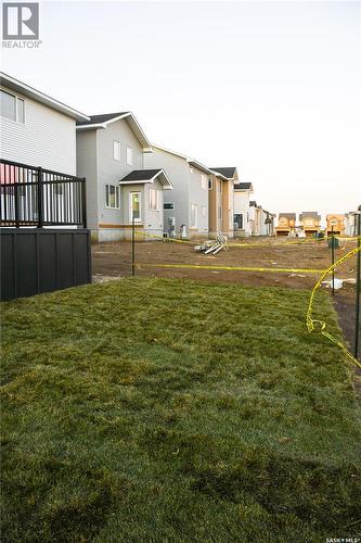 911 Traeger Manor, Saskatoon, SK - Outdoor