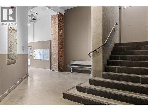 Main entrance to building. - 1630 Pandosy Street Unit# 605, Kelowna, BC - Indoor Photo Showing Other Room